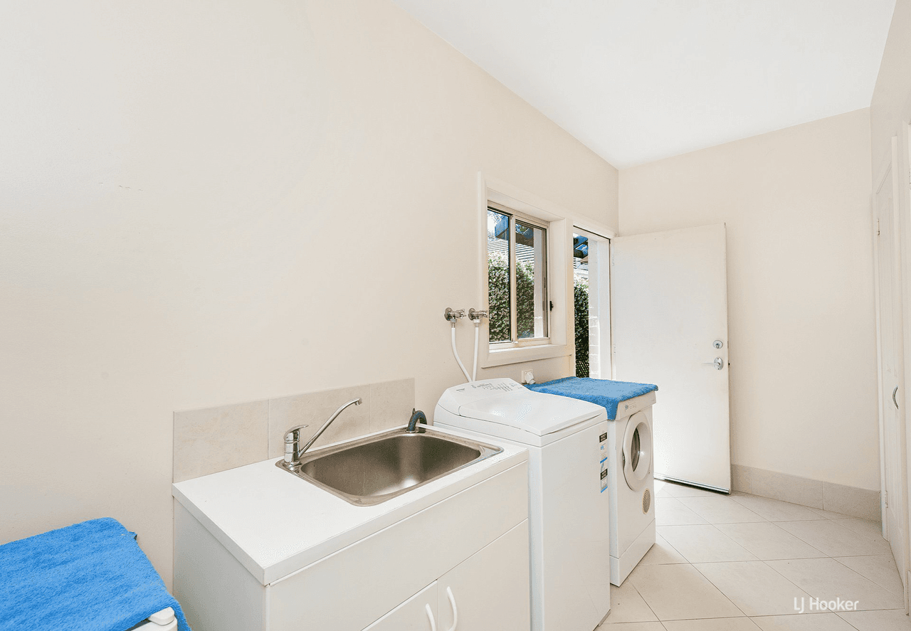 11 Sandpiper Avenue, SALAMANDER BAY, NSW 2317
