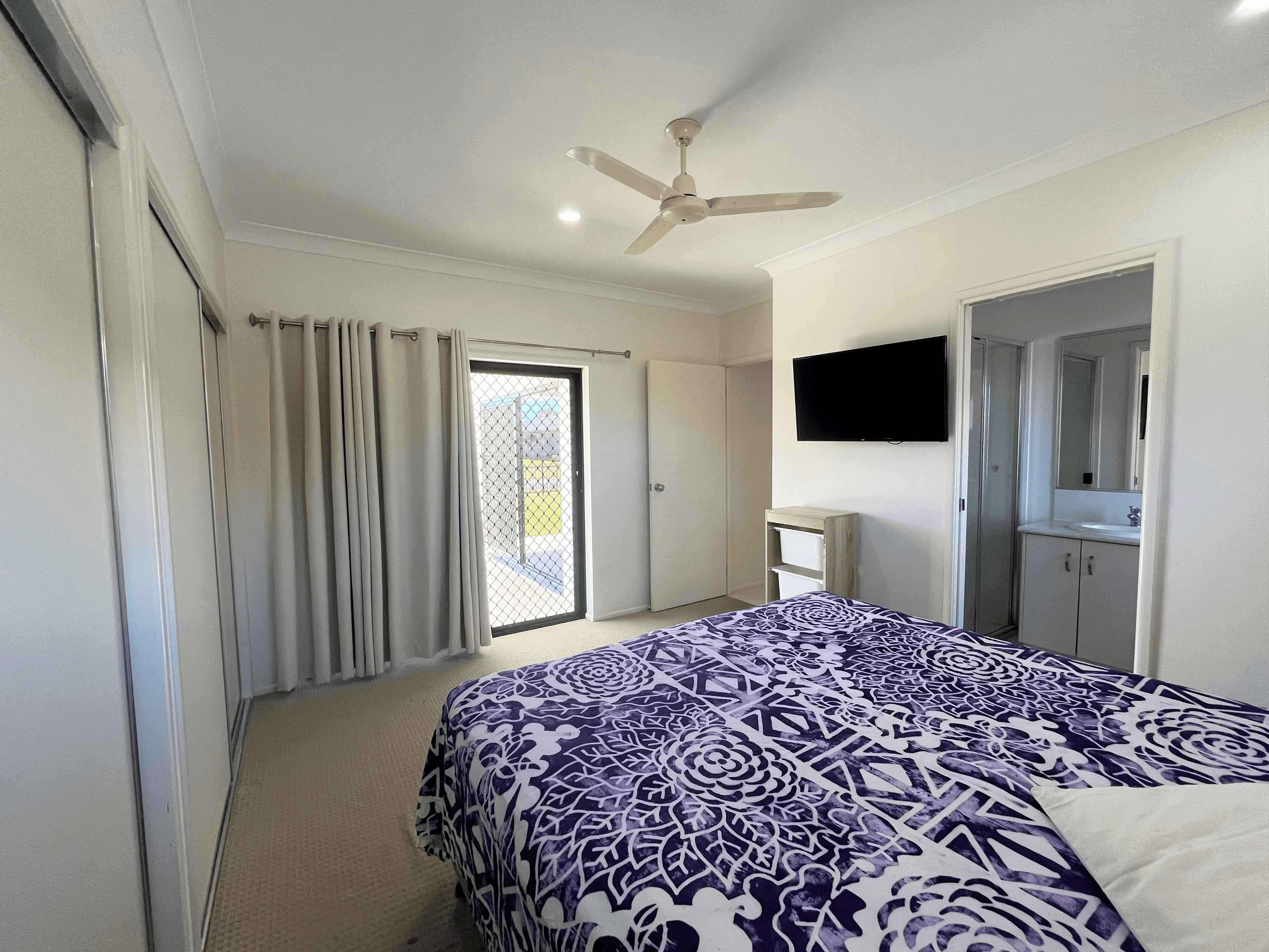 16 Sunbird Parade, MAREEBA, QLD 4880