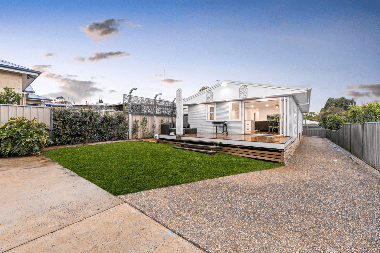 73 Long Street, RANGEVILLE, QLD 4350