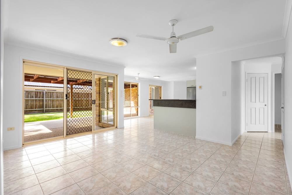 7 Meandersea Court, MOUNTAIN CREEK, QLD 4557