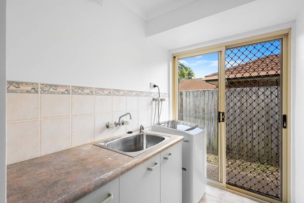 7 Meandersea Court, MOUNTAIN CREEK, QLD 4557