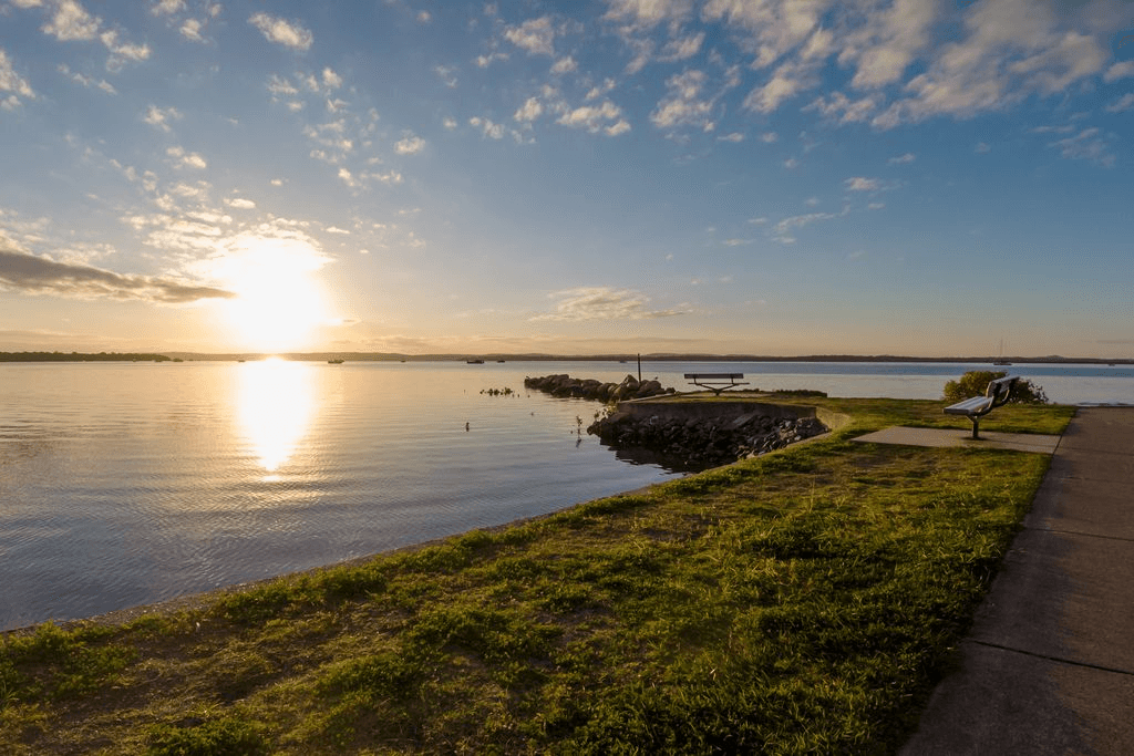 2 Barron Street, Victoria Point, QLD 4165