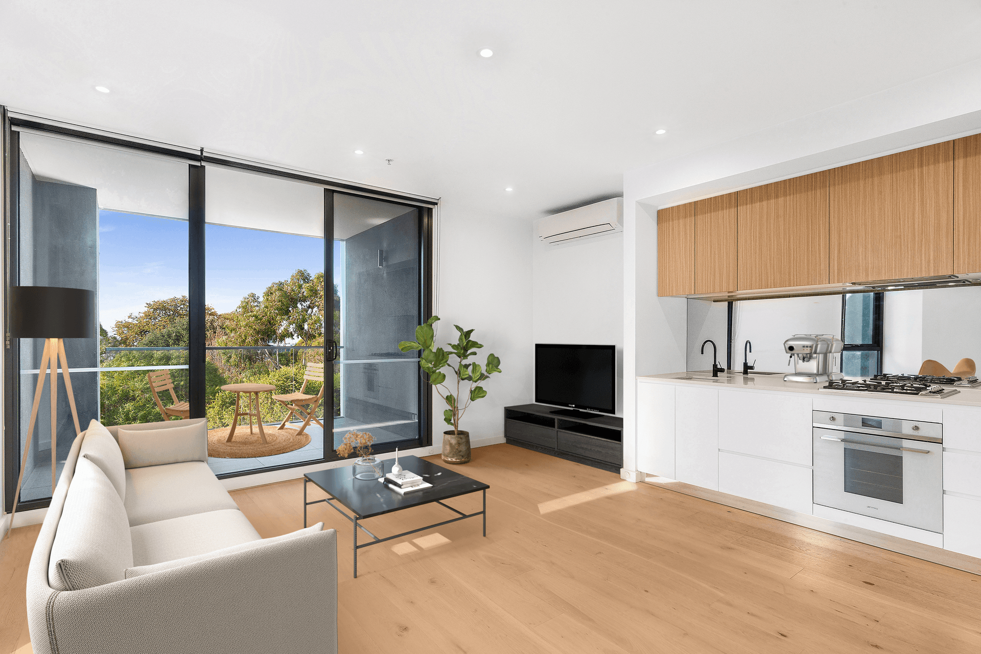 204/50 Bowlers Avenue, Geelong West, VIC 3218