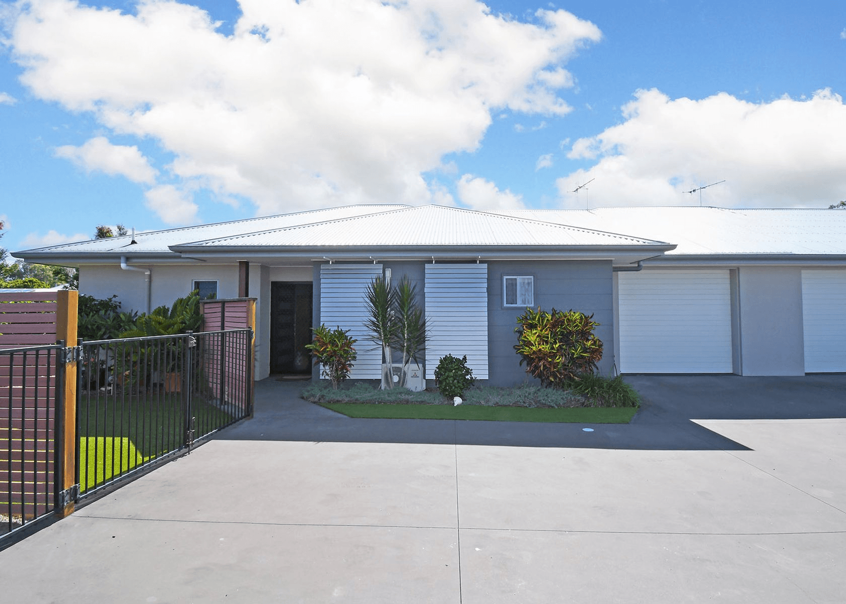 12/14 Hoffman Street, BURRUM HEADS, QLD 4659