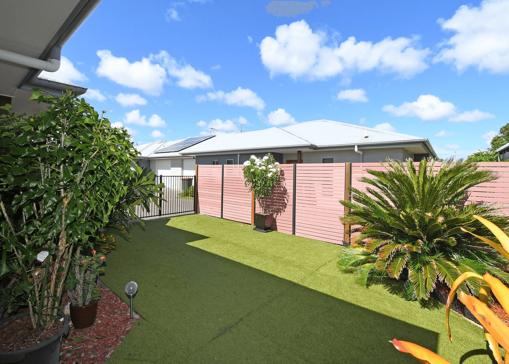 12/14 Hoffman Street, BURRUM HEADS, QLD 4659