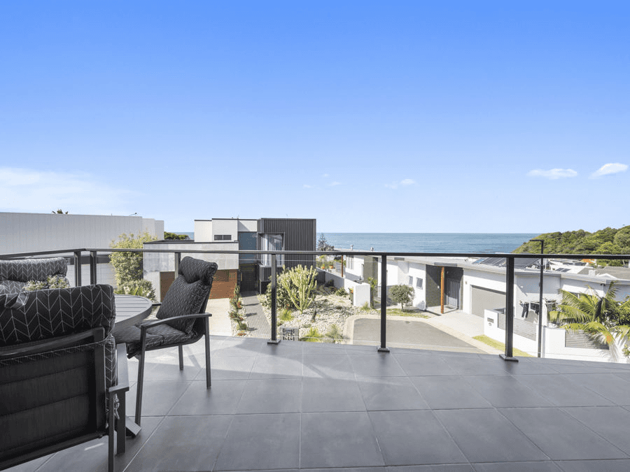 4 Pelican Close, SAPPHIRE BEACH, NSW 2450