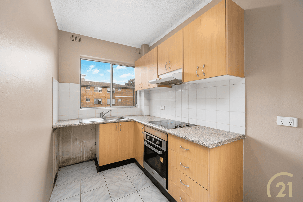 21/186-188 Sandal Crescent, Carramar, NSW 2163