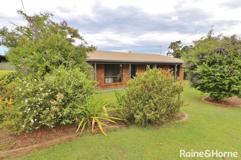 8 Ian Street, KINGAROY, QLD 4610