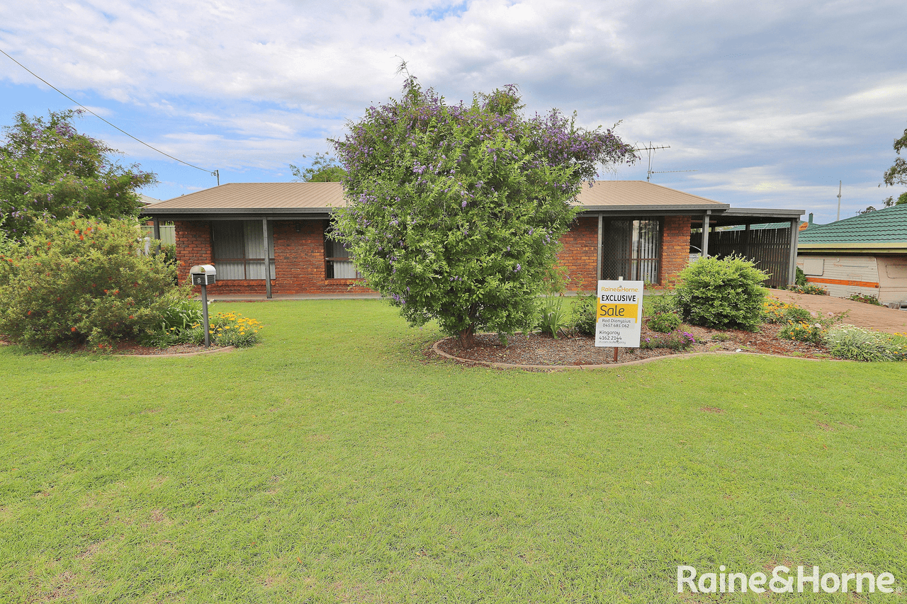 8 Ian Street, KINGAROY, QLD 4610