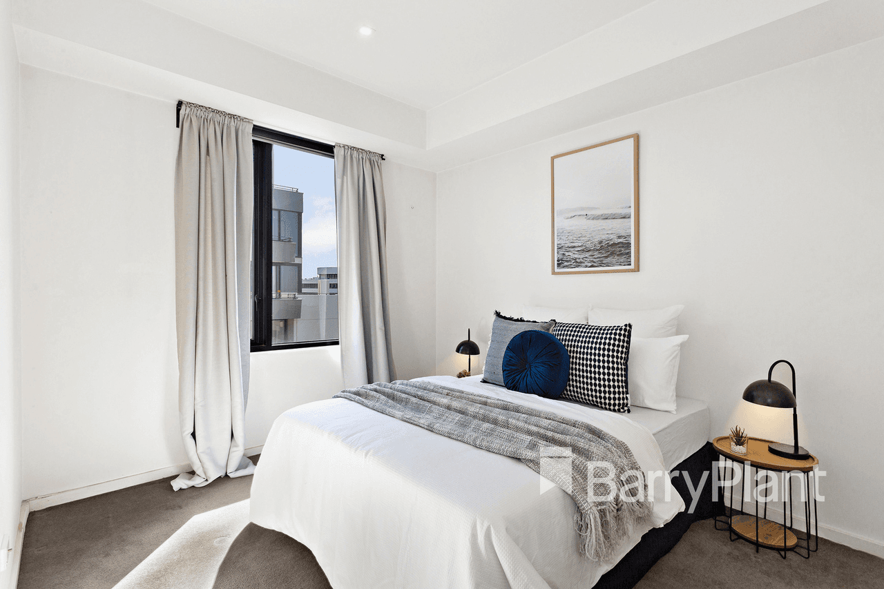 B708/55 Bay Street, Port Melbourne, VIC 3207