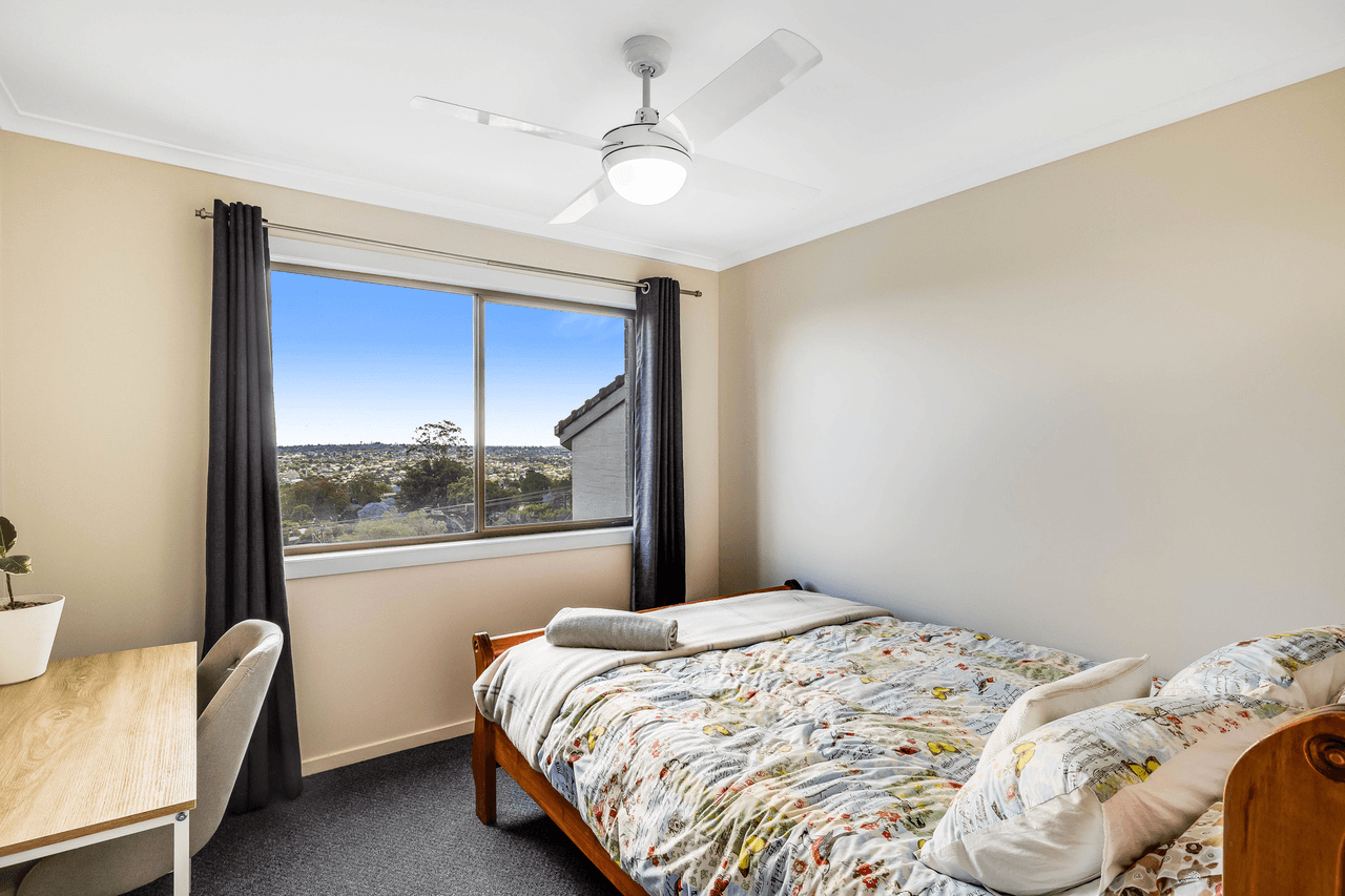 29/2 Benjamin Street, MOUNT LOFTY, QLD 4350