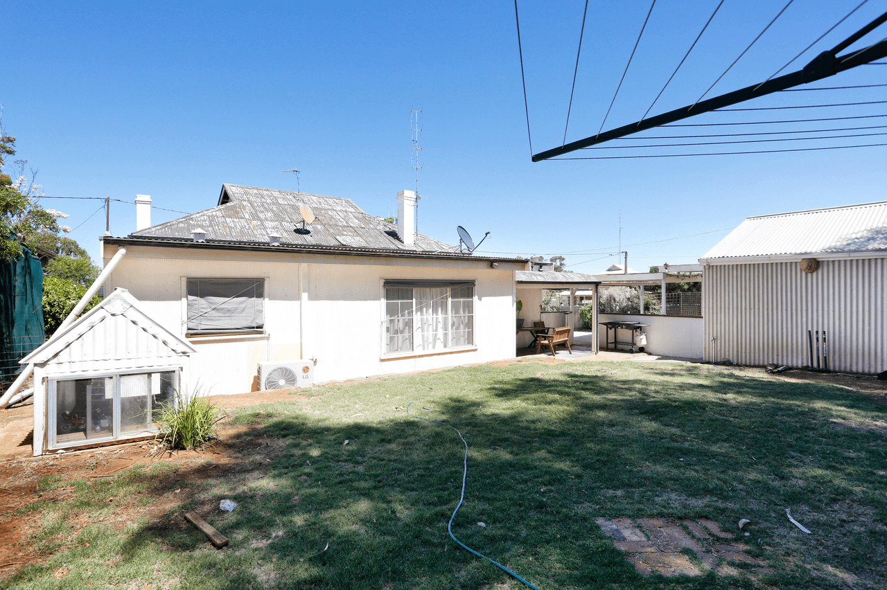 3 Paradise Street, BURRA, SA 5417