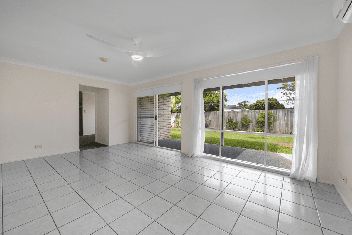 6A Coolabah Crescent, Bridgeman Downs, QLD 4035