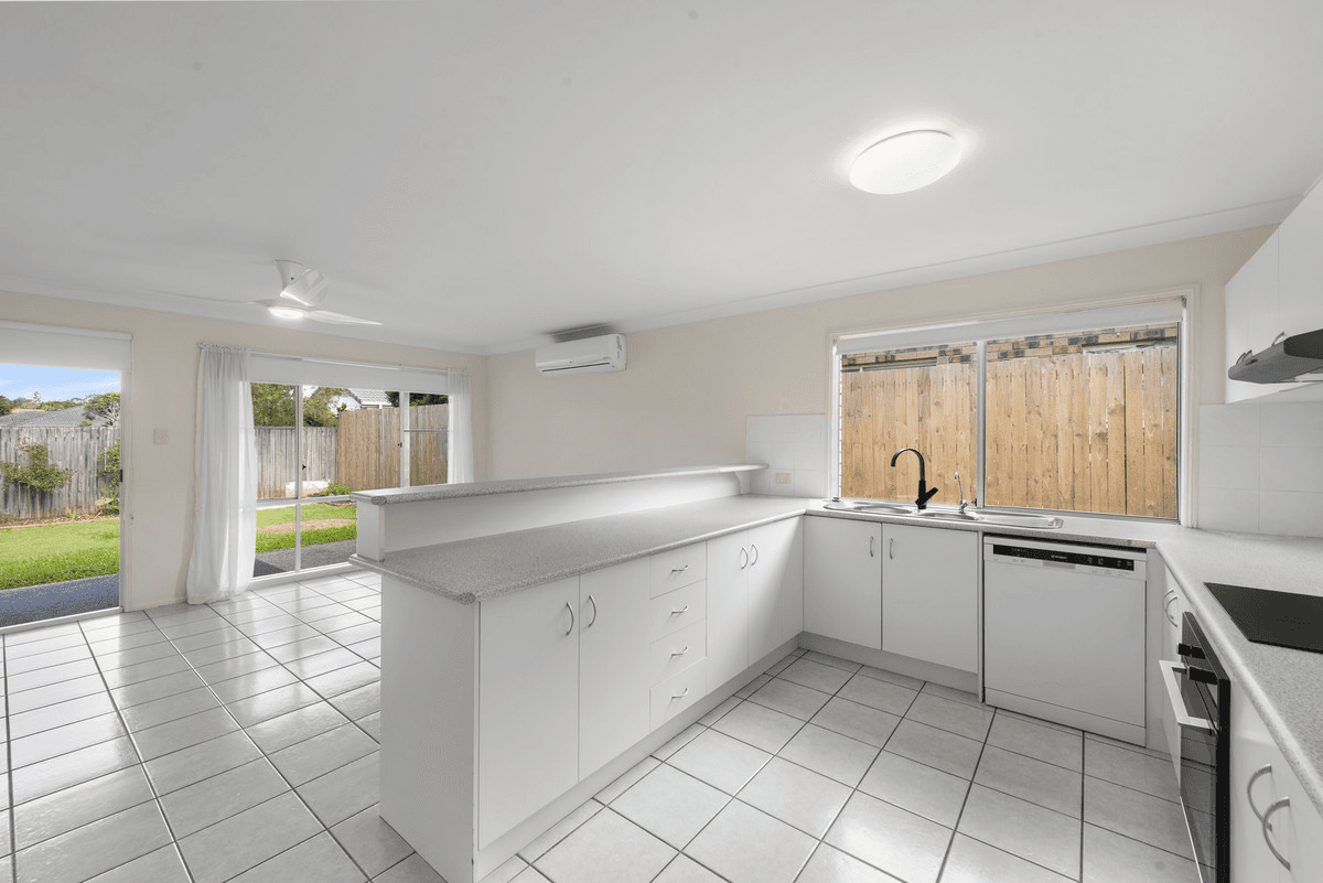 6A Coolabah Crescent, Bridgeman Downs, QLD 4035