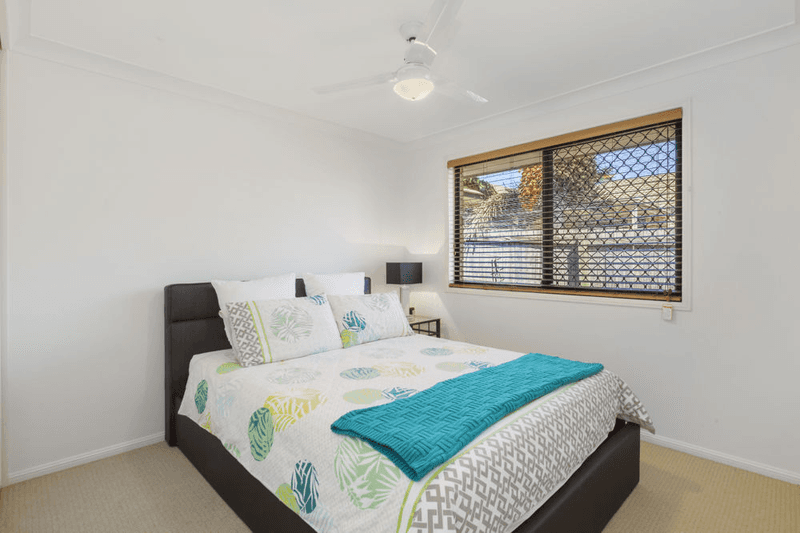 24 Brookvale Drive, VICTORIA POINT, QLD 4165