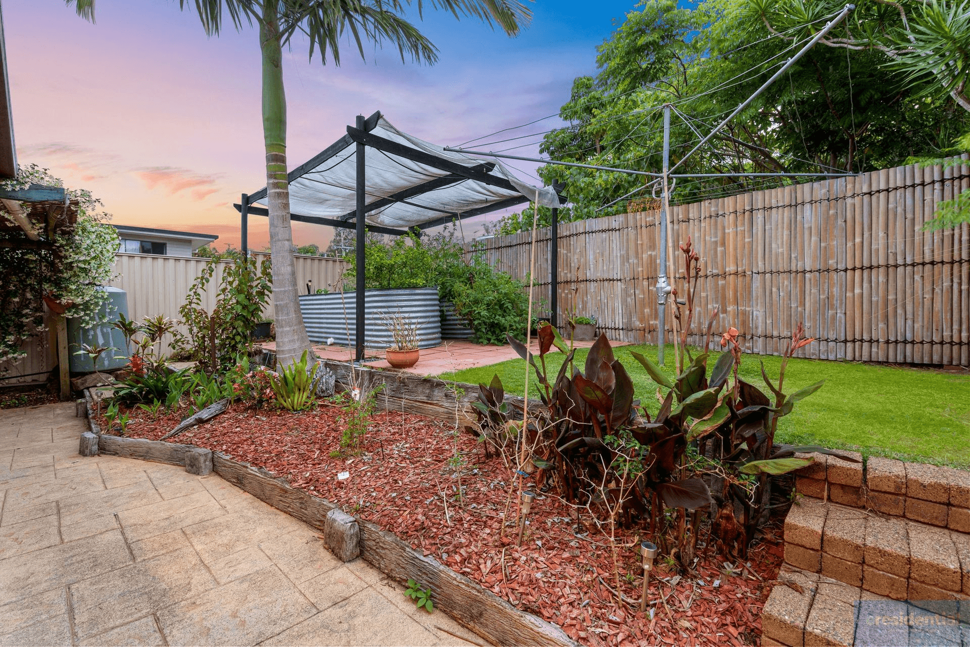 10 Auburn Street, Edens Landing, QLD 4207