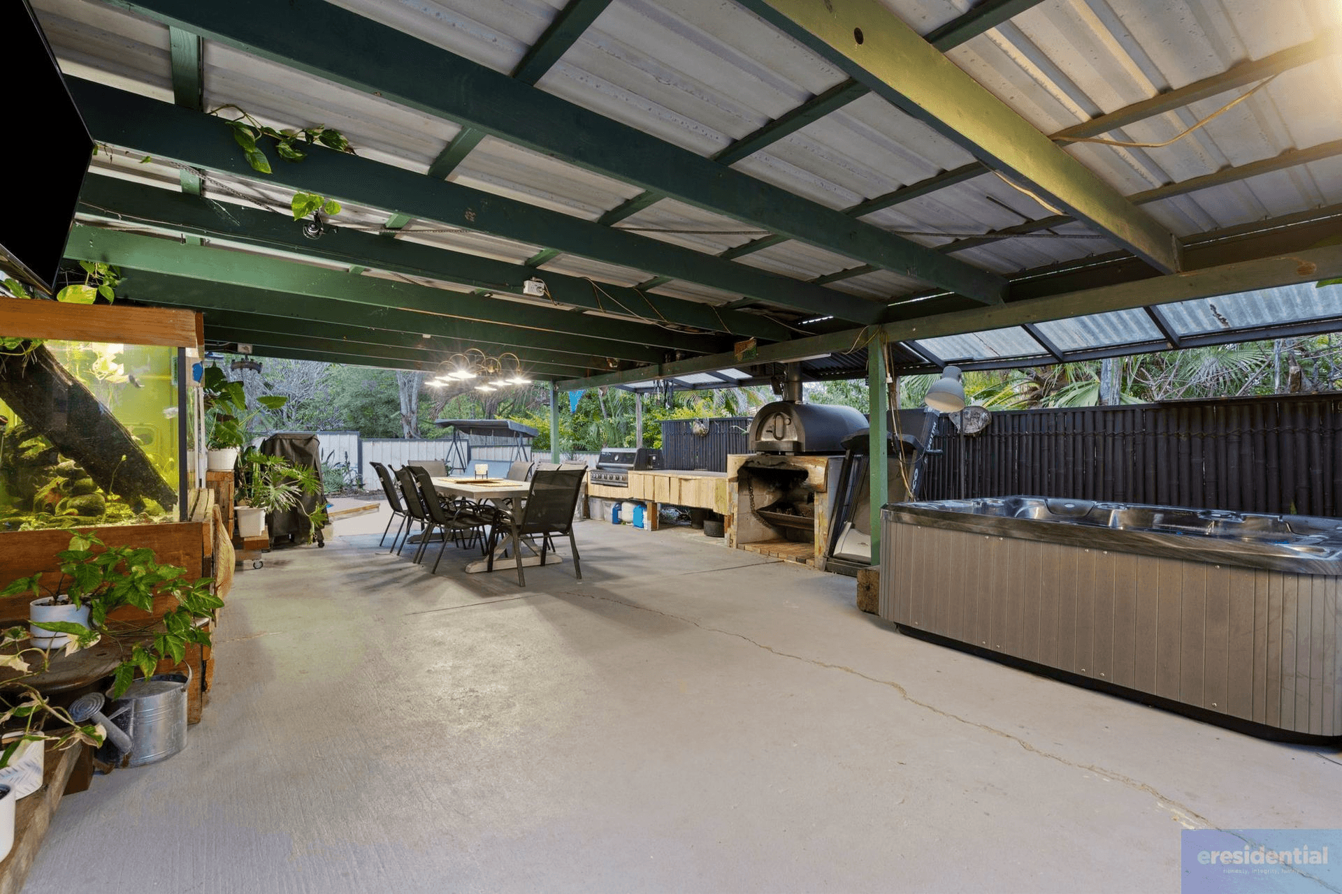 10 Auburn Street, Edens Landing, QLD 4207