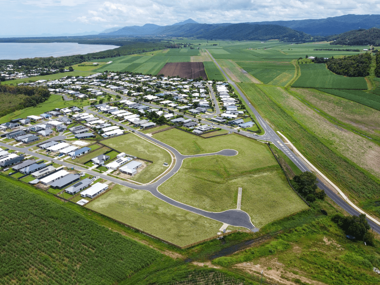 Lot 230 Ocean Breeze Estate, COOYA BEACH, QLD 4873