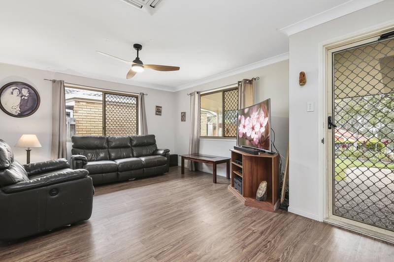 11 Bribie Place, FOREST LAKE, QLD 4078