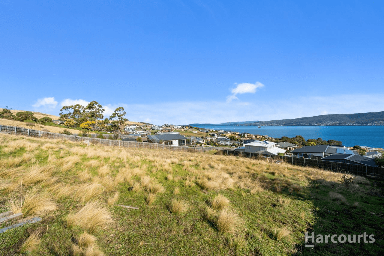 7 Intrigue Court, TRANMERE, TAS 7018