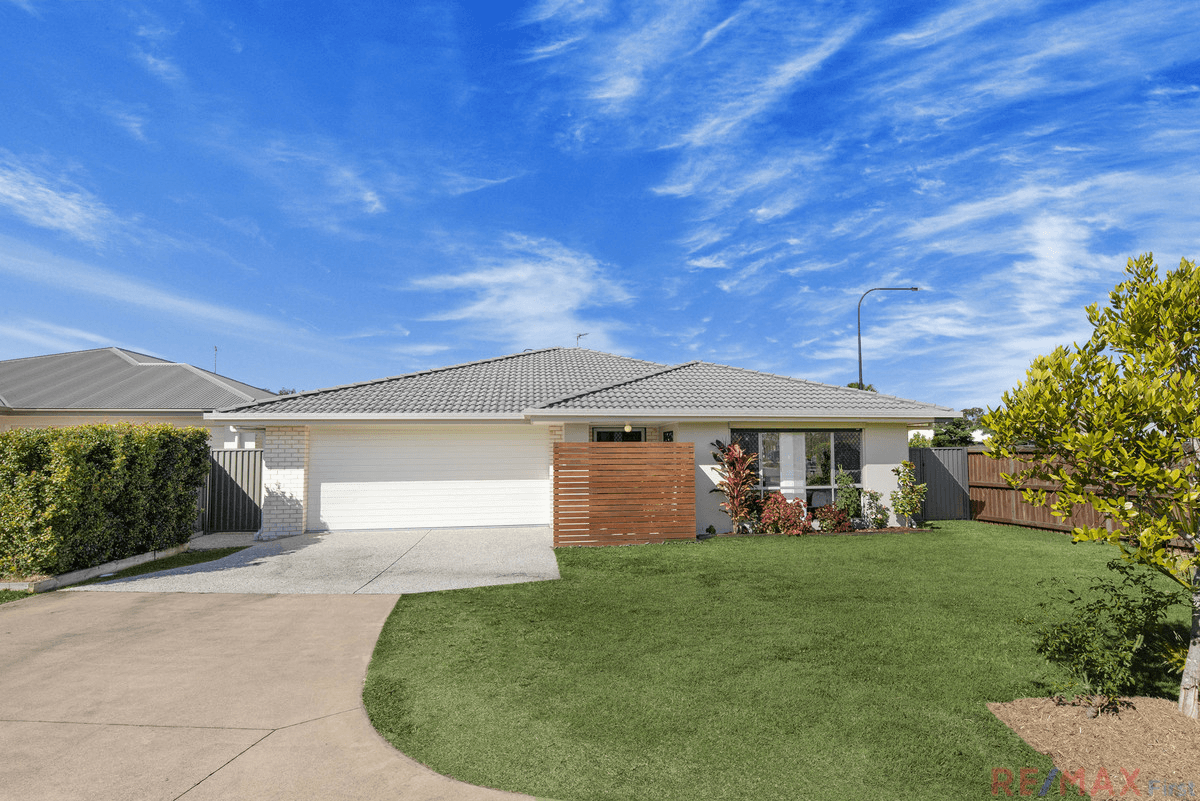 2 Emerald Drive, CALOUNDRA WEST, QLD 4551