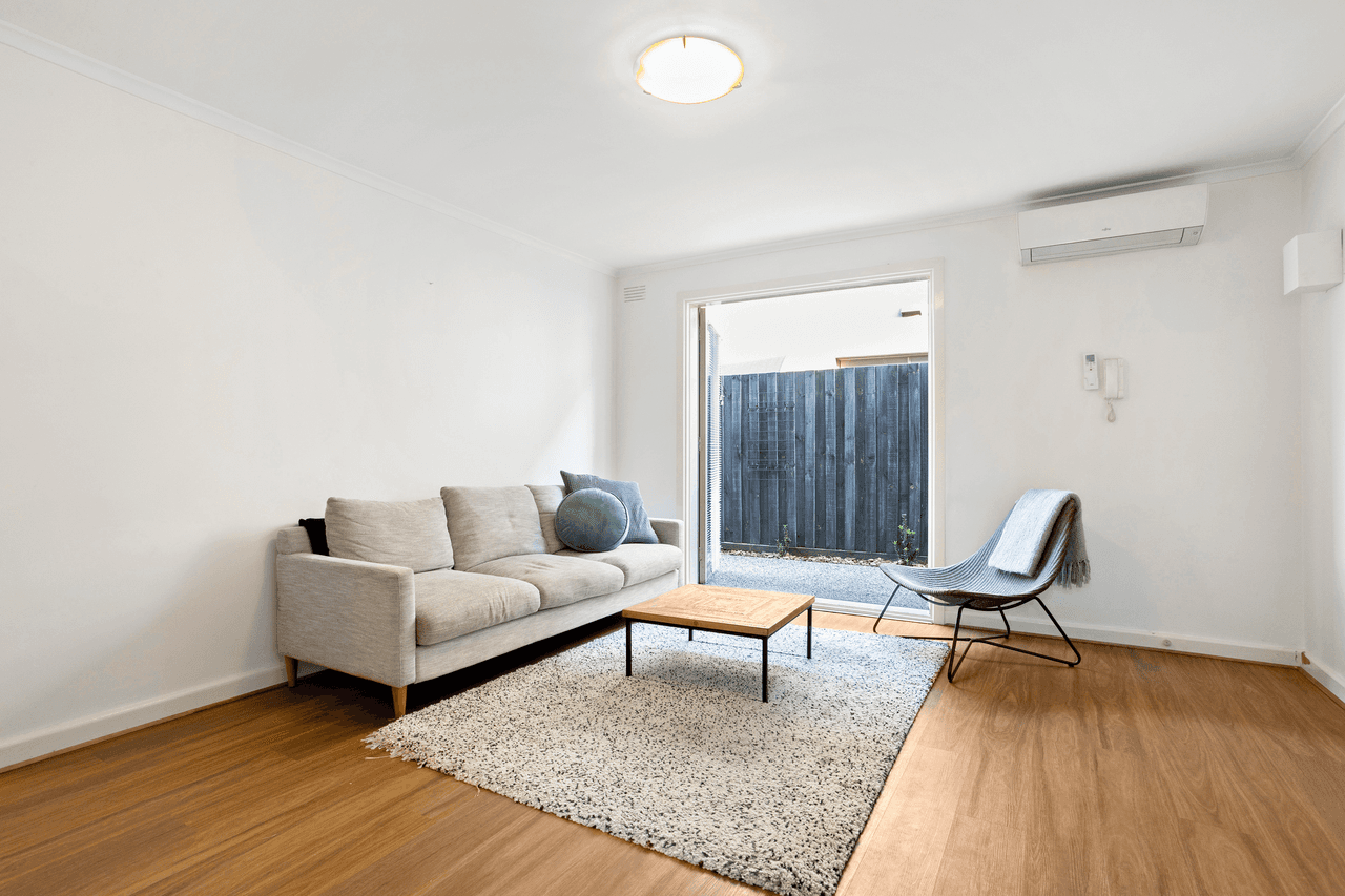 2/6 Olinda Grove, OAKLEIGH SOUTH, VIC 3167