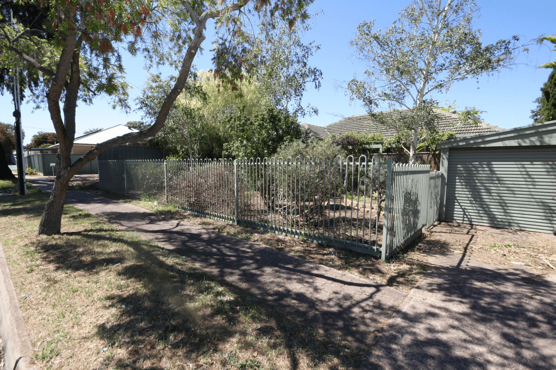 6 Maidos Grove, Valley View, SA 5093