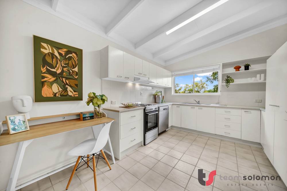 12 Rosella Street, Wellington Point, QLD 4160