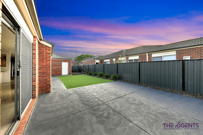 32 Kingbird Avenue, Tarneit, VIC 3029