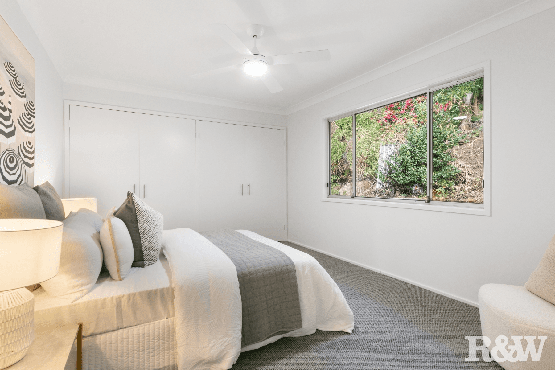 23 Hughes Street, Point Clare, NSW 2250