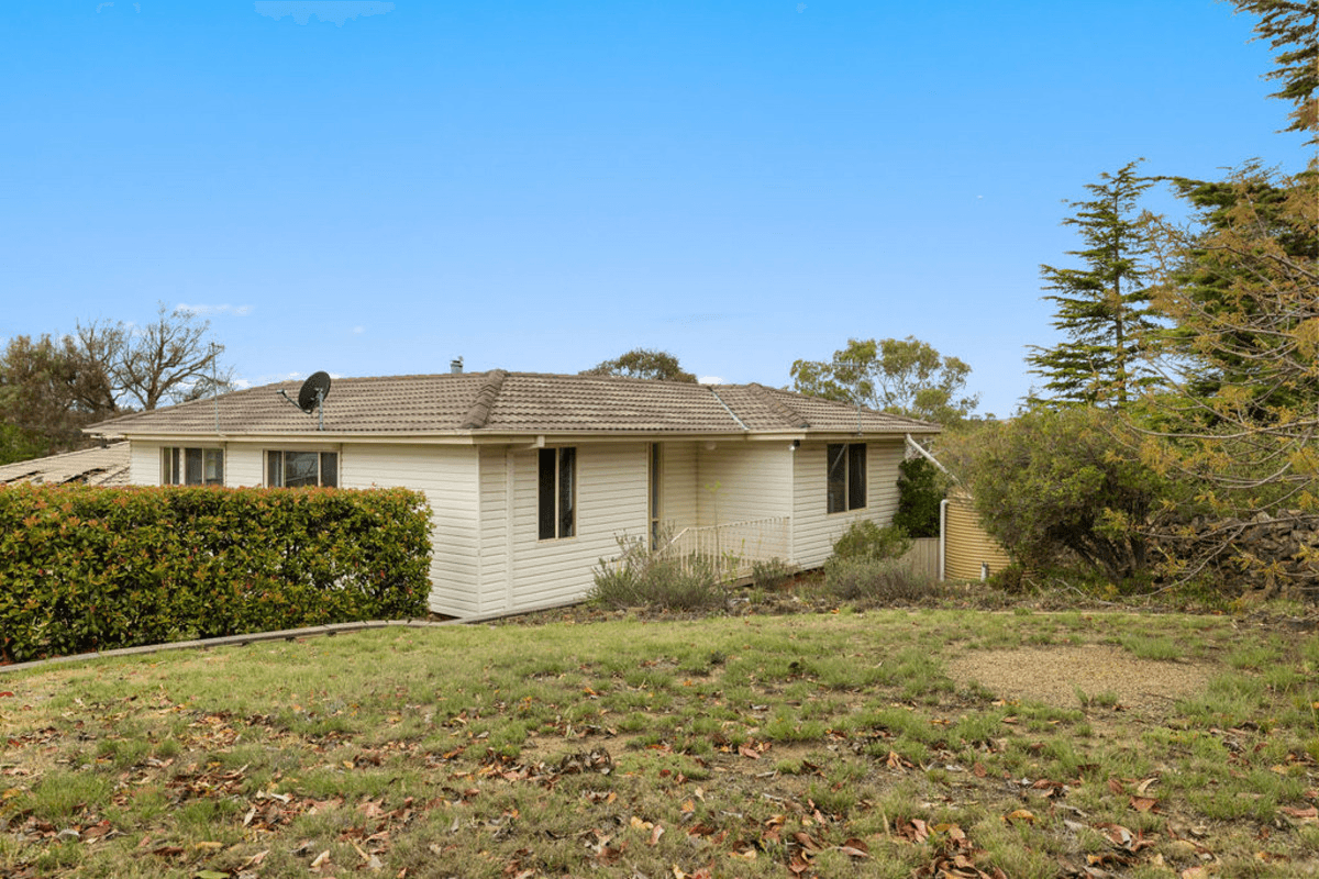 32 Chapman Street, Cooma, NSW 2630