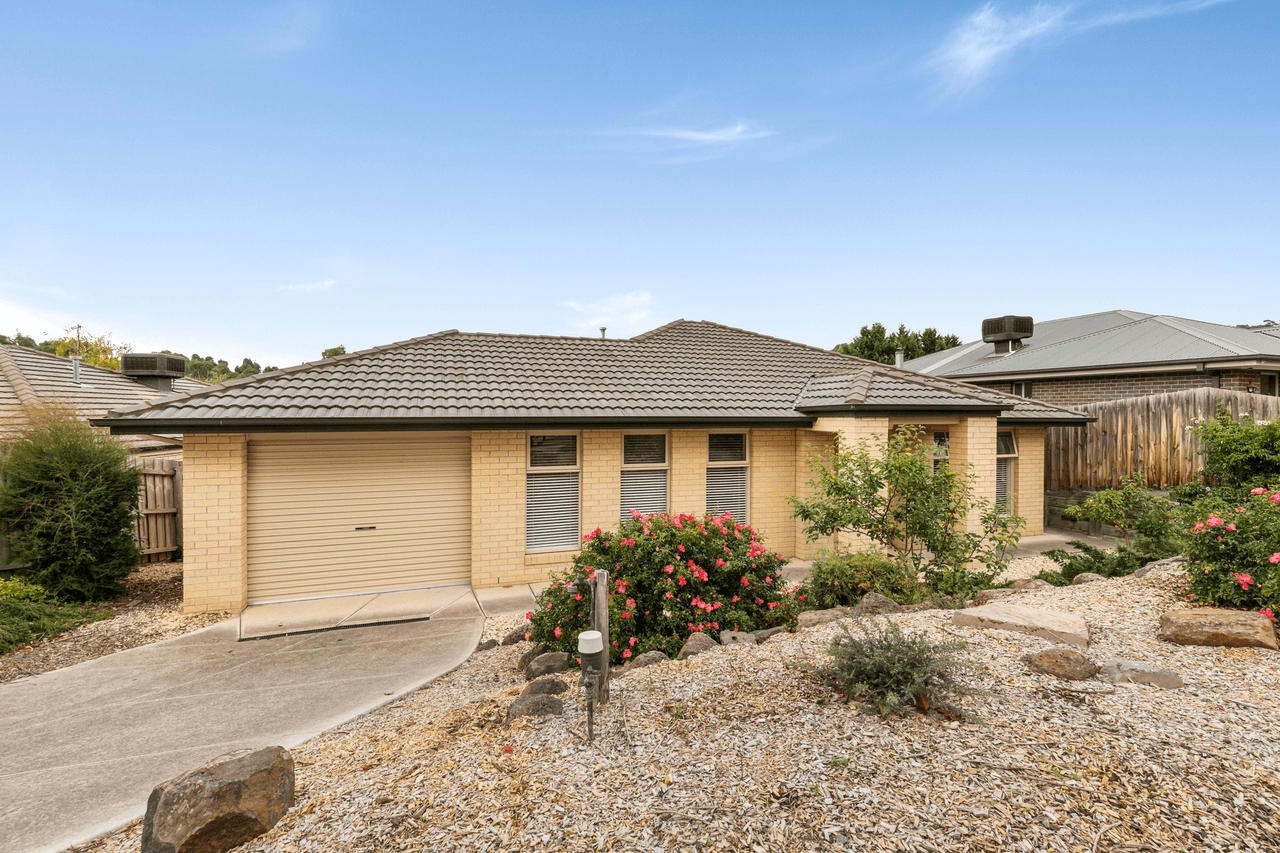 16 Plover Way, WHITTLESEA, VIC 3757