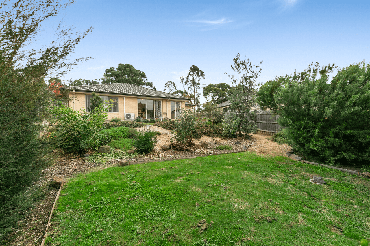 16 Plover Way, WHITTLESEA, VIC 3757