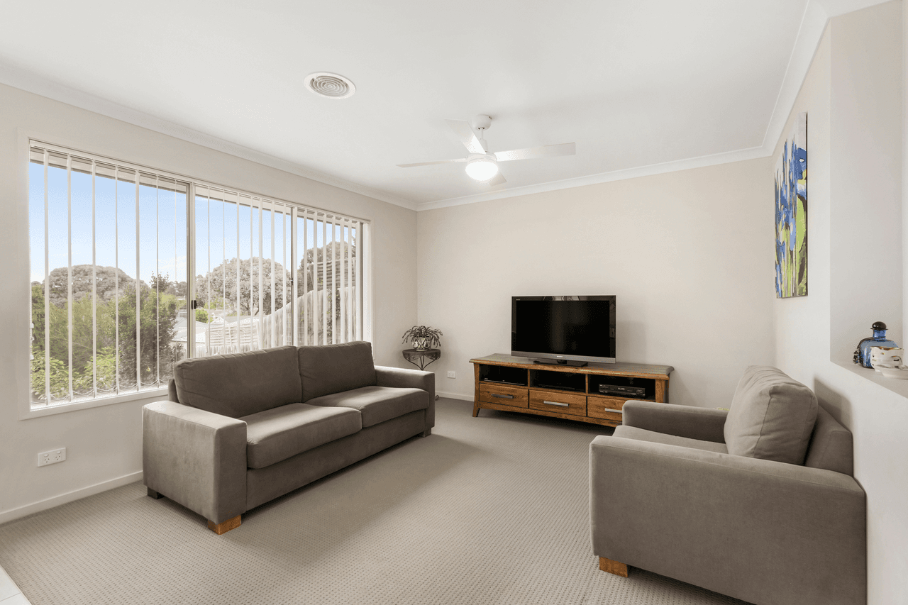 16 Plover Way, WHITTLESEA, VIC 3757