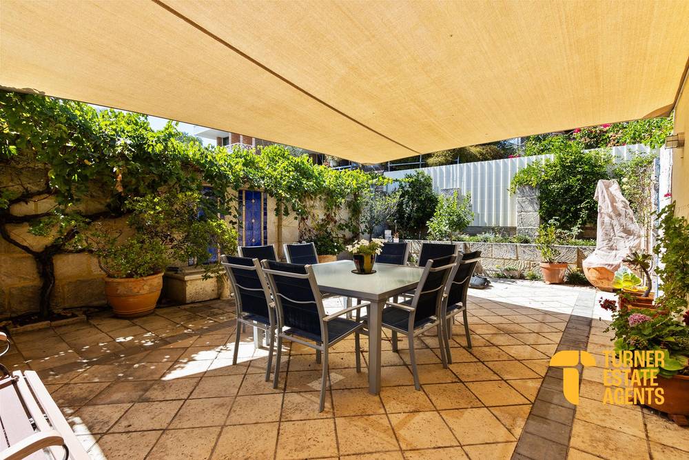 8 Beard Street, BEACONSFIELD, WA 6162
