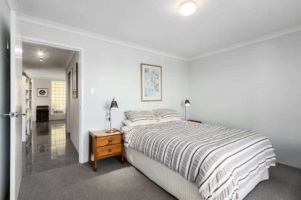 8 Beard Street, BEACONSFIELD, WA 6162