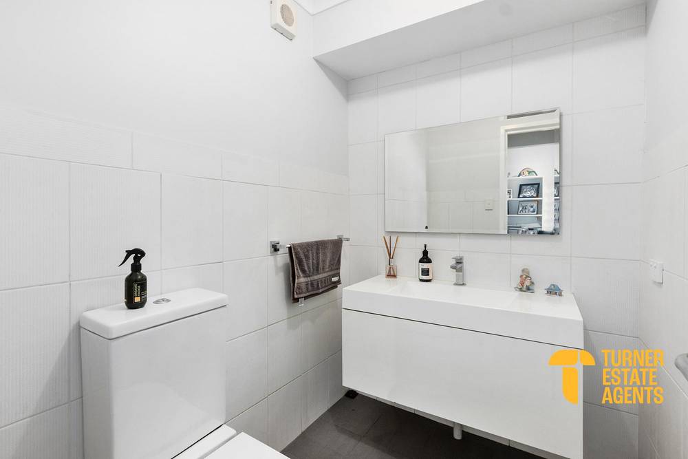 8 Beard Street, BEACONSFIELD, WA 6162