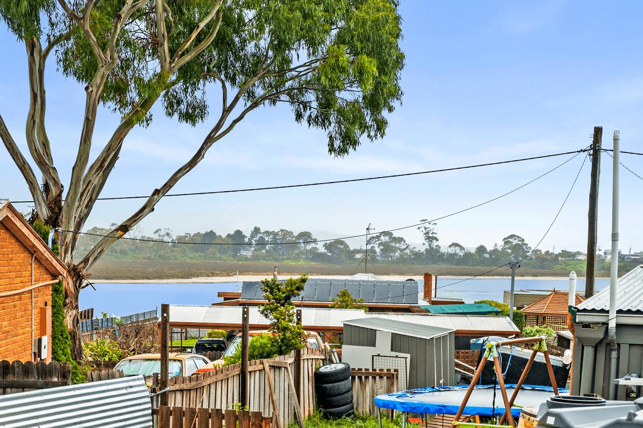 15 Erle Street, CARLTON RIVER, TAS 7173