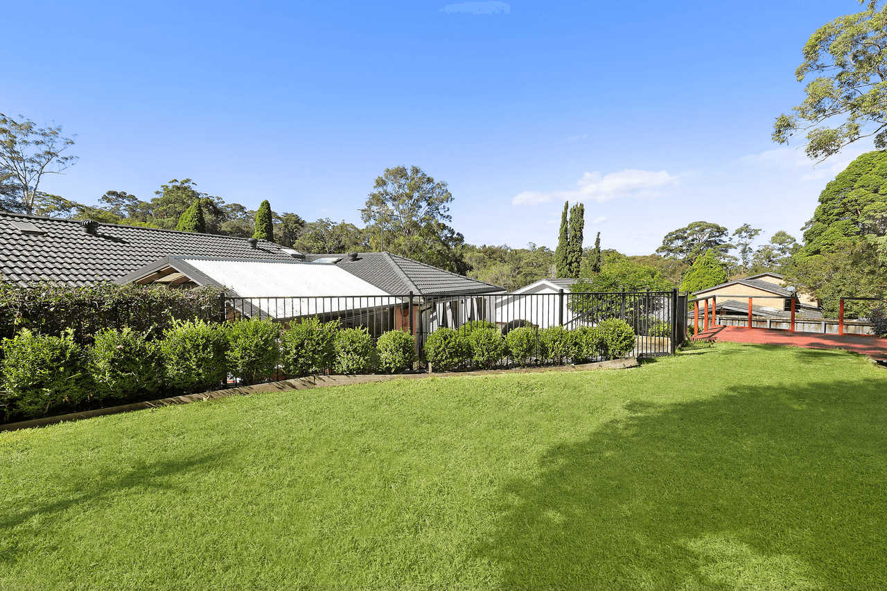 4 Woodvale Close, ST IVES, NSW 2075