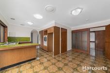 4 Moyston Close, VERMONT SOUTH, VIC 3133