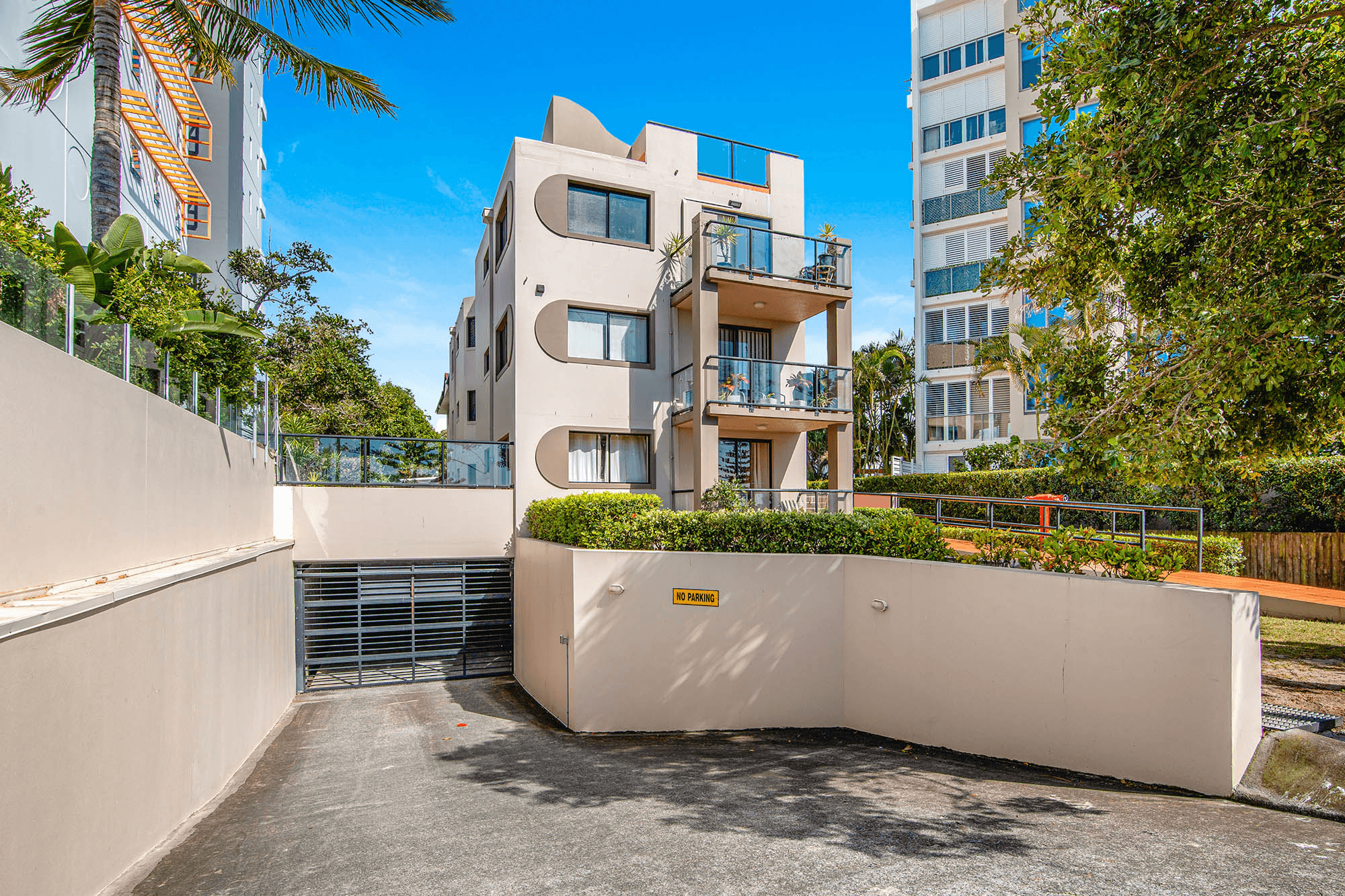 11/434 Marine Parade, BIGGERA WATERS, QLD 4216