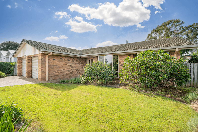 147 Brooklands Drive, BEAUDESERT, QLD 4285