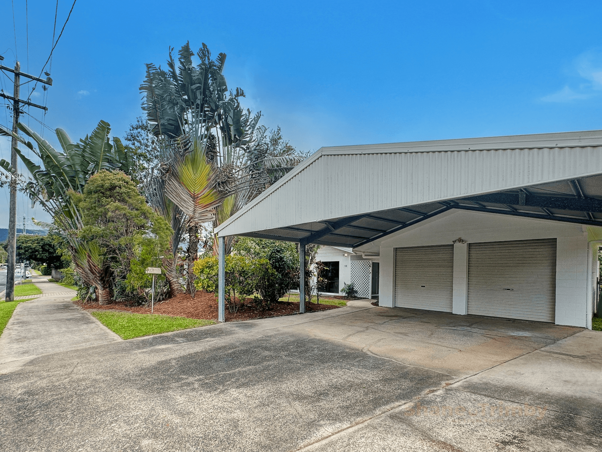 14 Madang Street, Trinity Beach, QLD 4879