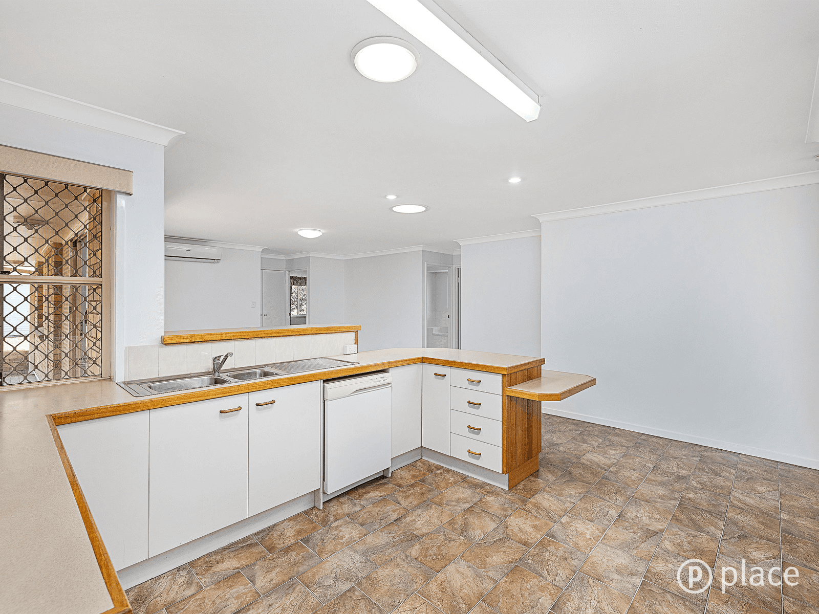 108 Dart Street, Redland Bay, QLD 4165