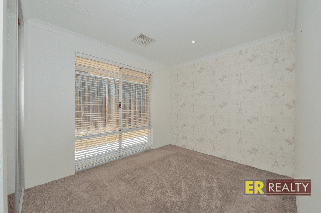 10 Ranfurly Approach, ELLENBROOK, WA 6069