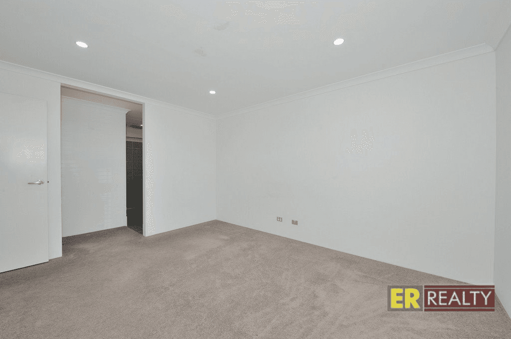 10 Ranfurly Approach, ELLENBROOK, WA 6069