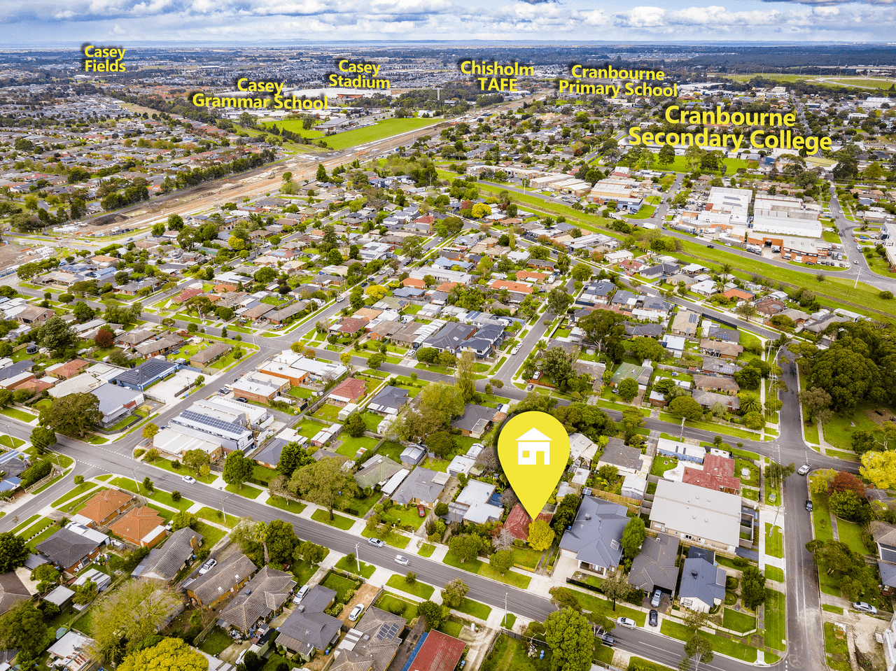 30 Loch Street, CRANBOURNE, VIC 3977