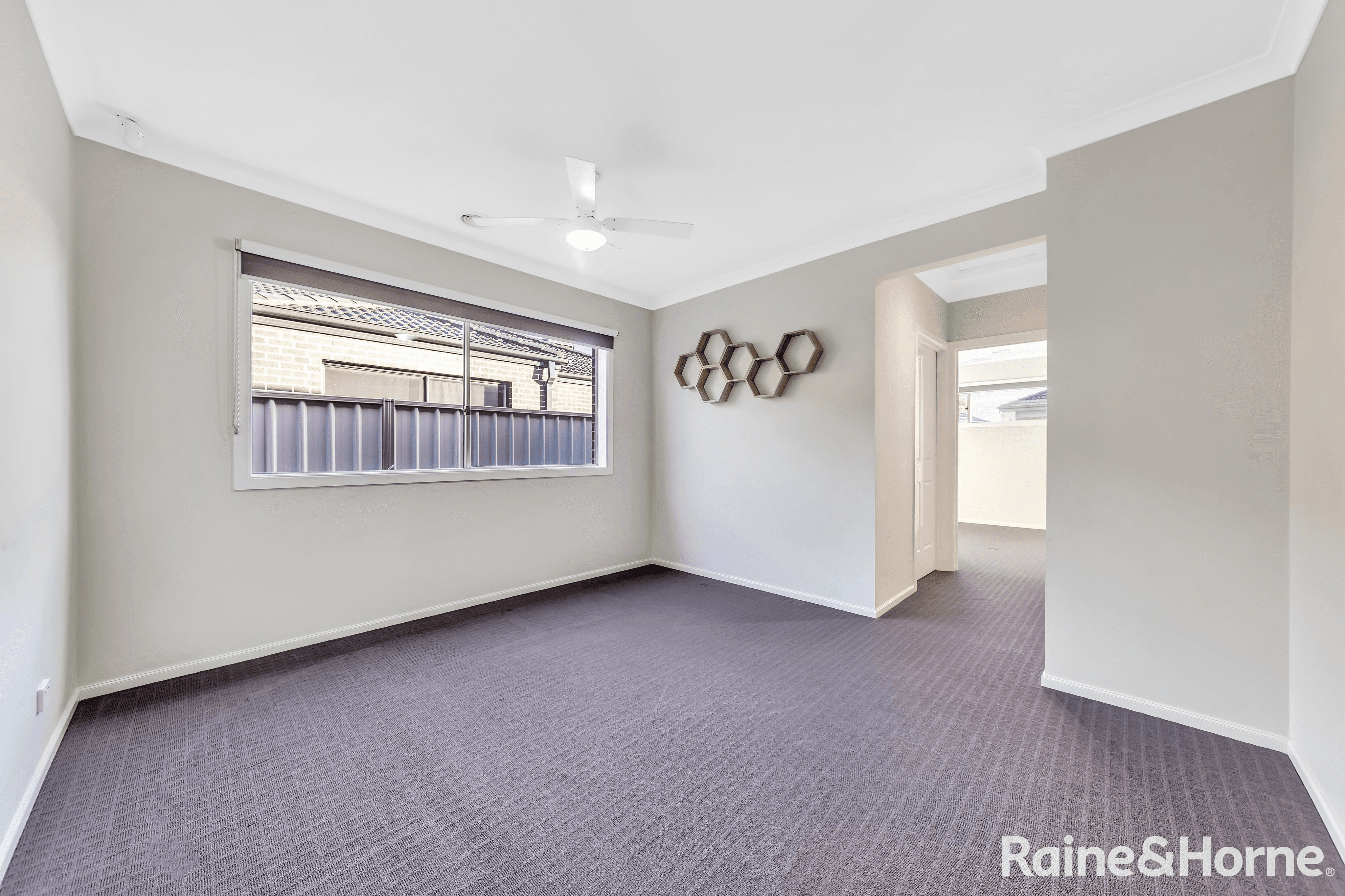 6 Robyn Street, BROOKFIELD, VIC 3338