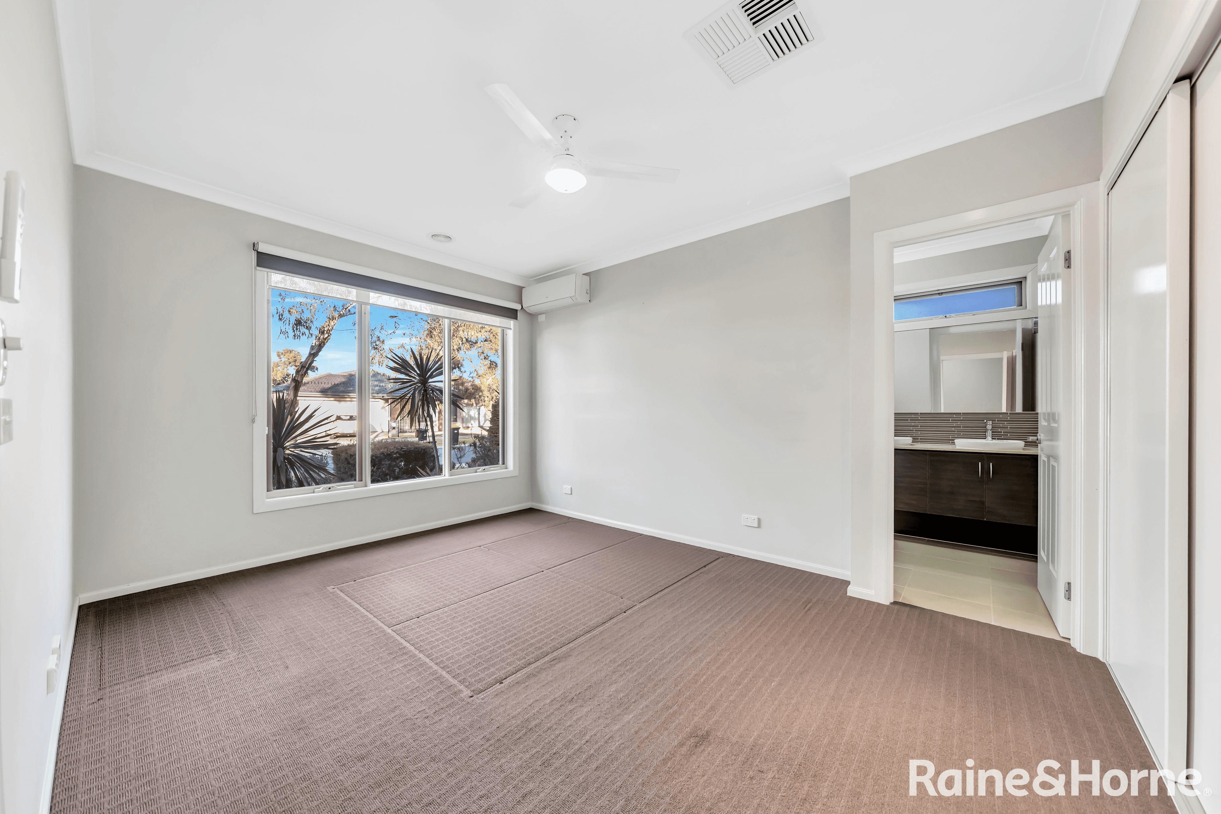 6 Robyn Street, BROOKFIELD, VIC 3338