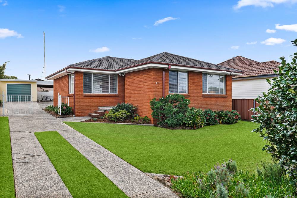 43 Anne Street, WARILLA, NSW 2528